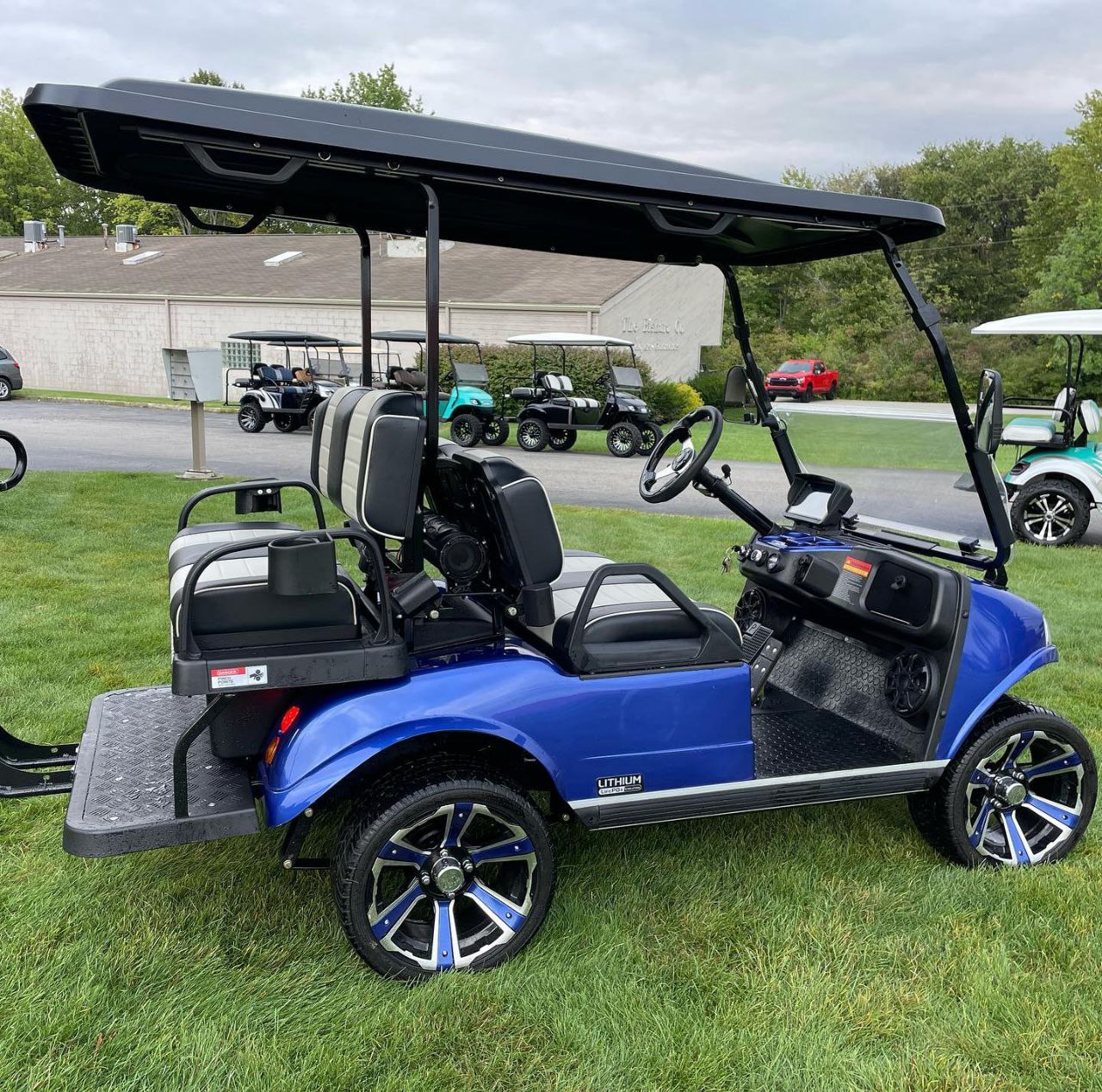 2023 Evolution Classic 4 Plus - Image 4
